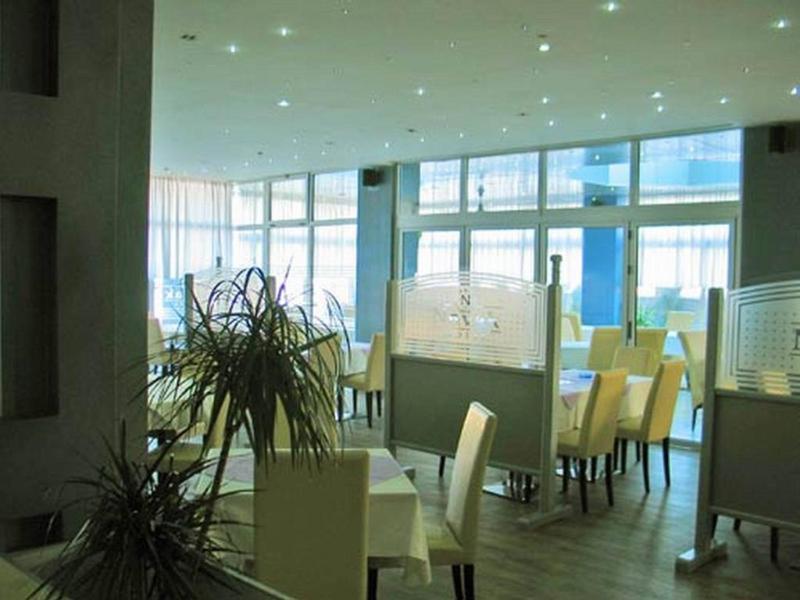 Hotel Novak Зворник Экстерьер фото