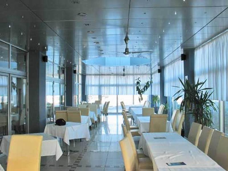Hotel Novak Зворник Экстерьер фото